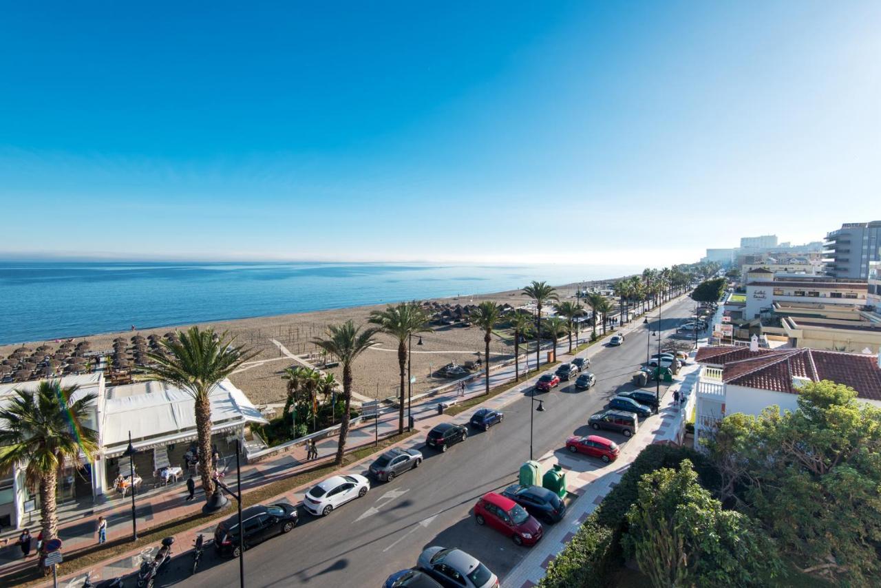 Magic Of The Ocean, Front Line In Playamar-parking, Sea Views, Pool, Tenis, Paddle, Wifi And Aircon Apartment Torremolinos