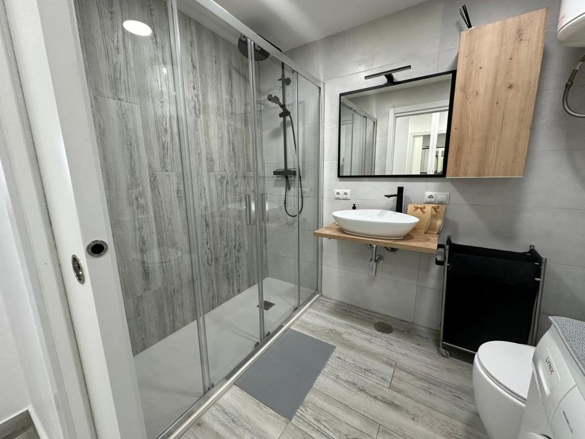Apartamento Ver417 - Reformado, Wifi, Vistas Al Mar, Piscina, Playa A 600 Metros, Centro A 300 Metros
