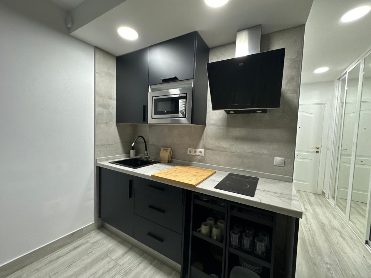 Ver417 - Reformado, Wifi, Vistas Al Mar, Piscina, Playa A 600 Metros, Centro A 300 Metros * Torremolinos