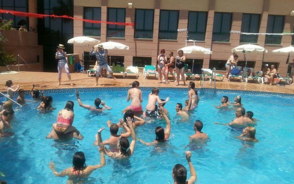 Hotel Puente Real