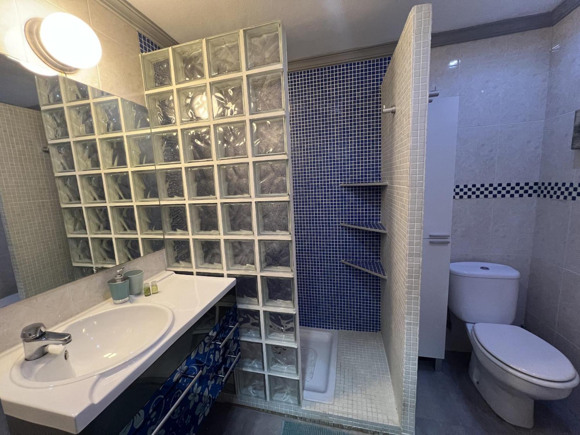 Apartment La Torre With Pool By Homing Torremolinos