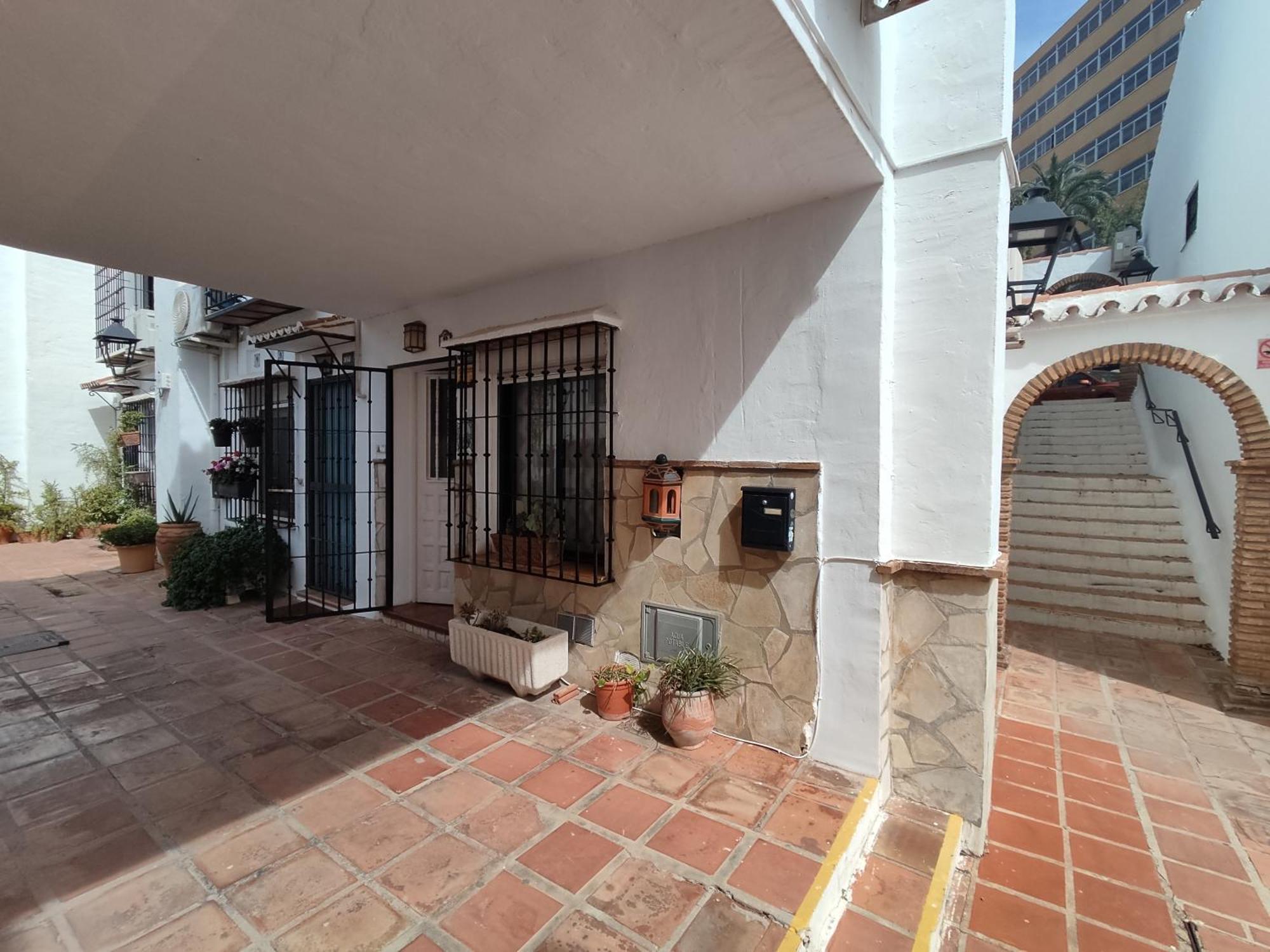 Holiday home La Casa Del Patio Andaluz Torremolinos
