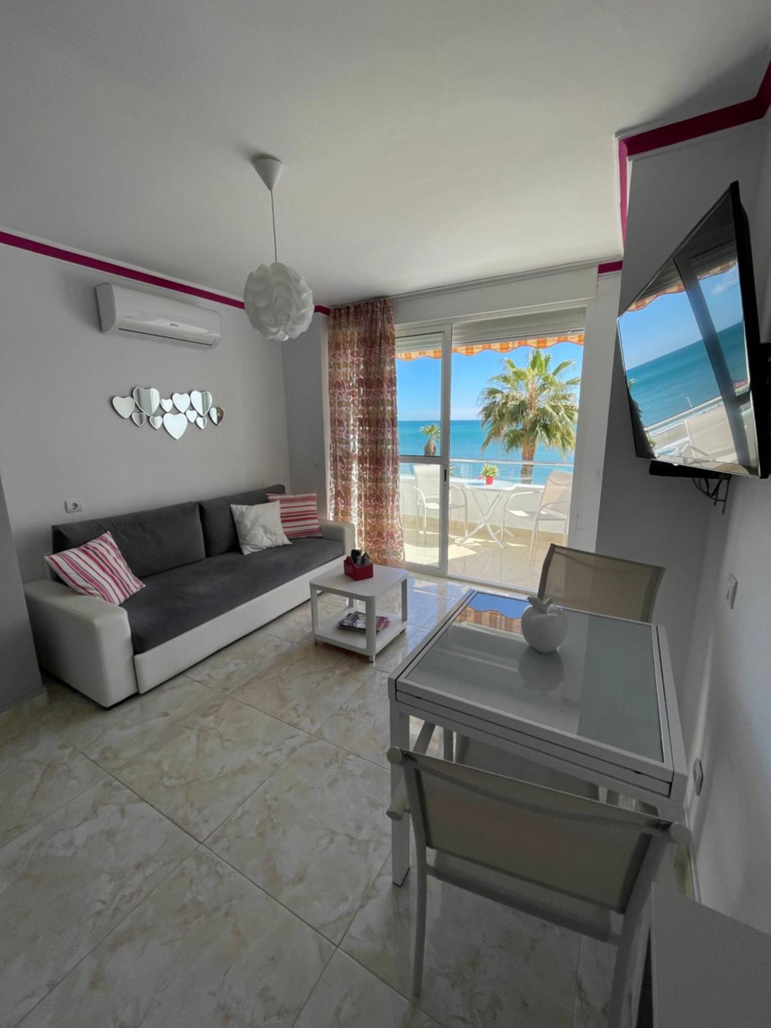 Roca Chica. - First Line * Torremolinos