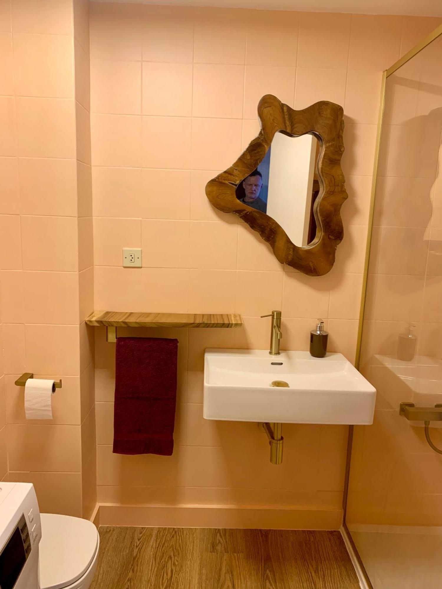 Midway Apartment Torremolinos