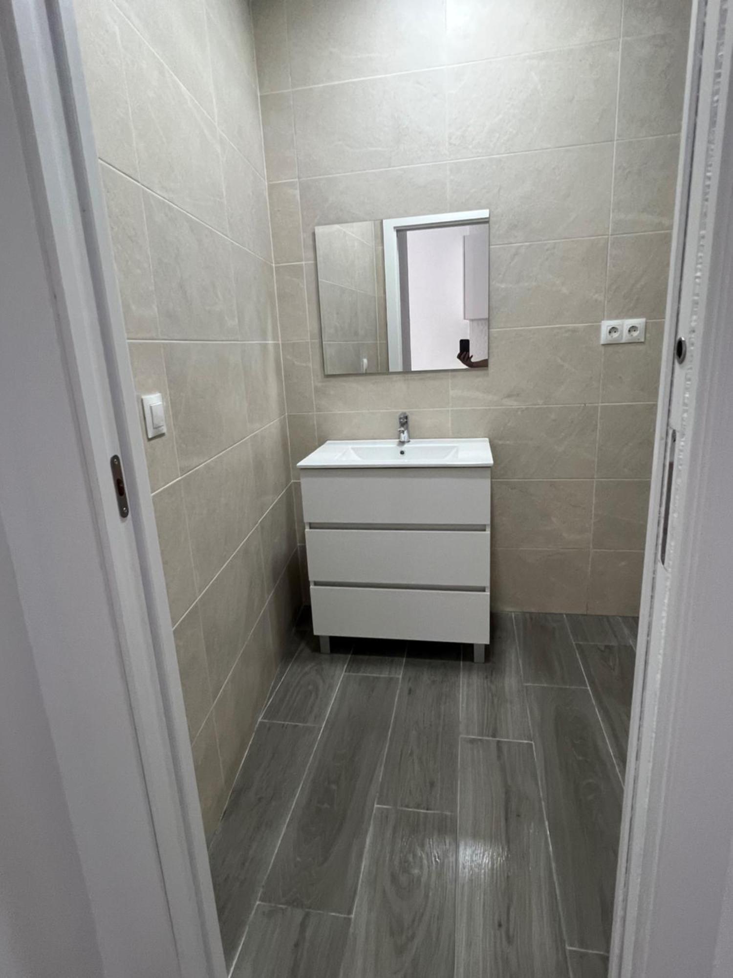 Apartment Montalvo Metropolis B