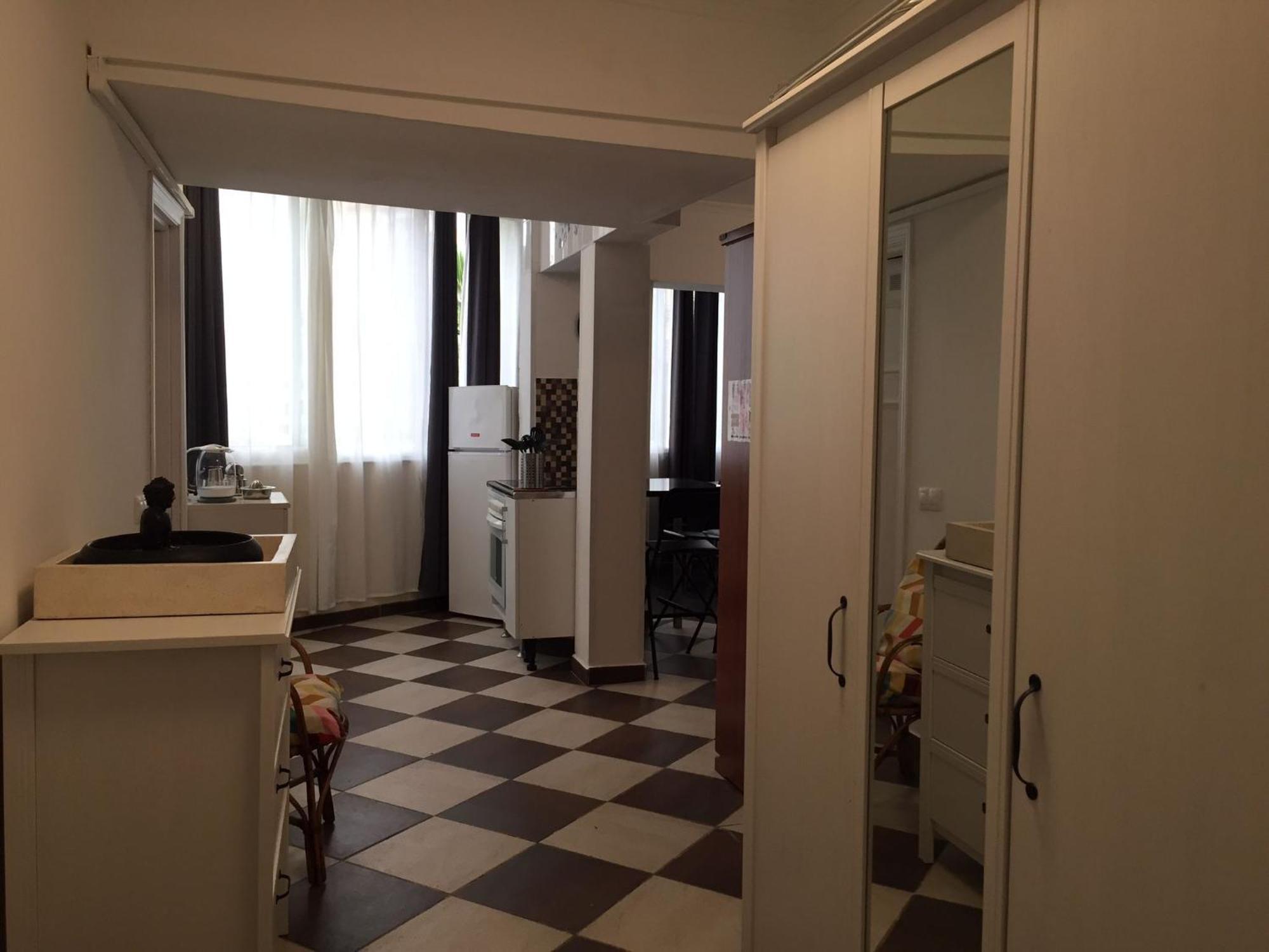 #232 For 4 People In The Center Of & Free Wifi Apartment *
