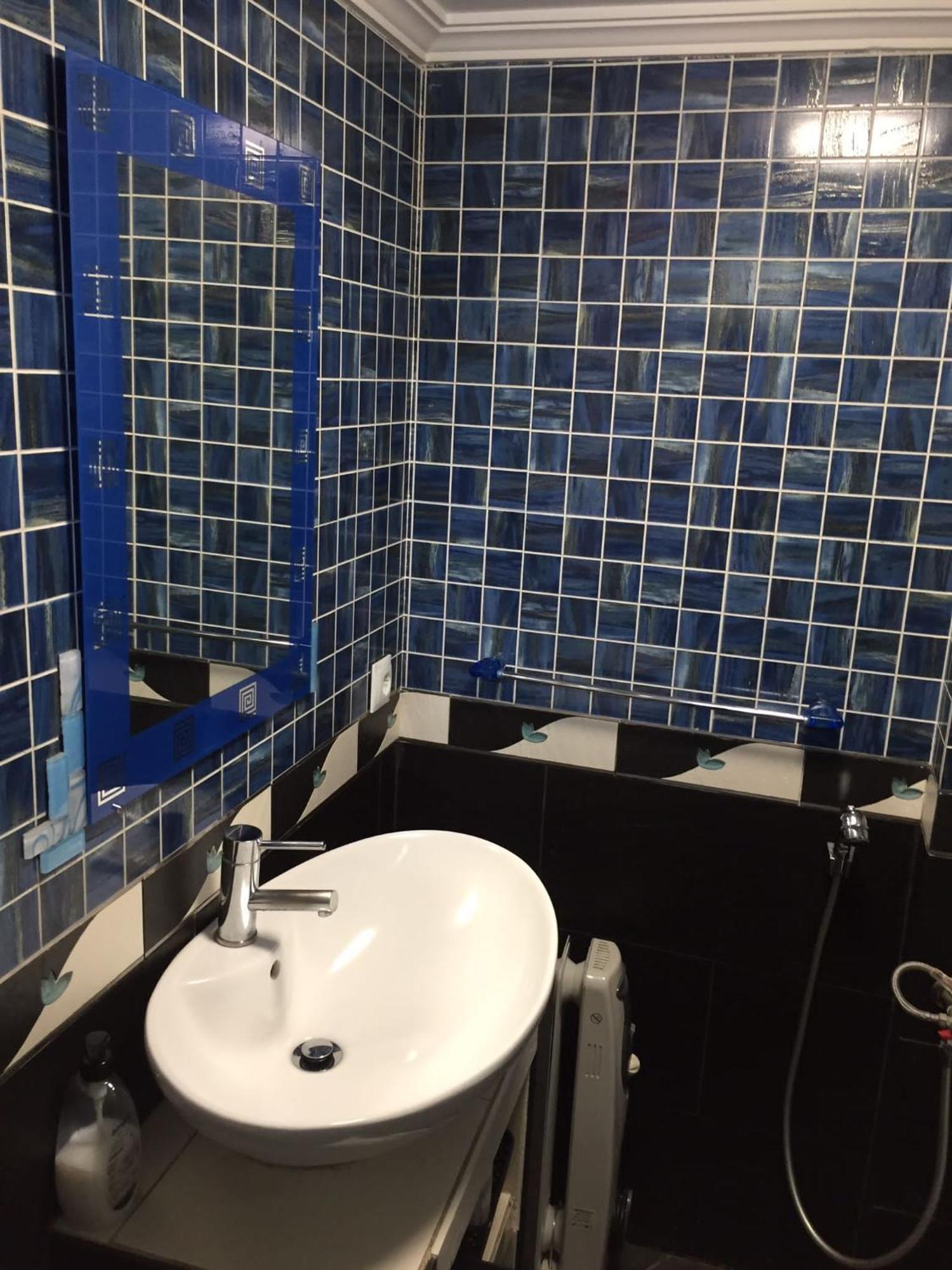 #232 For 4 People In The Center Of & Free Wifi Apartment