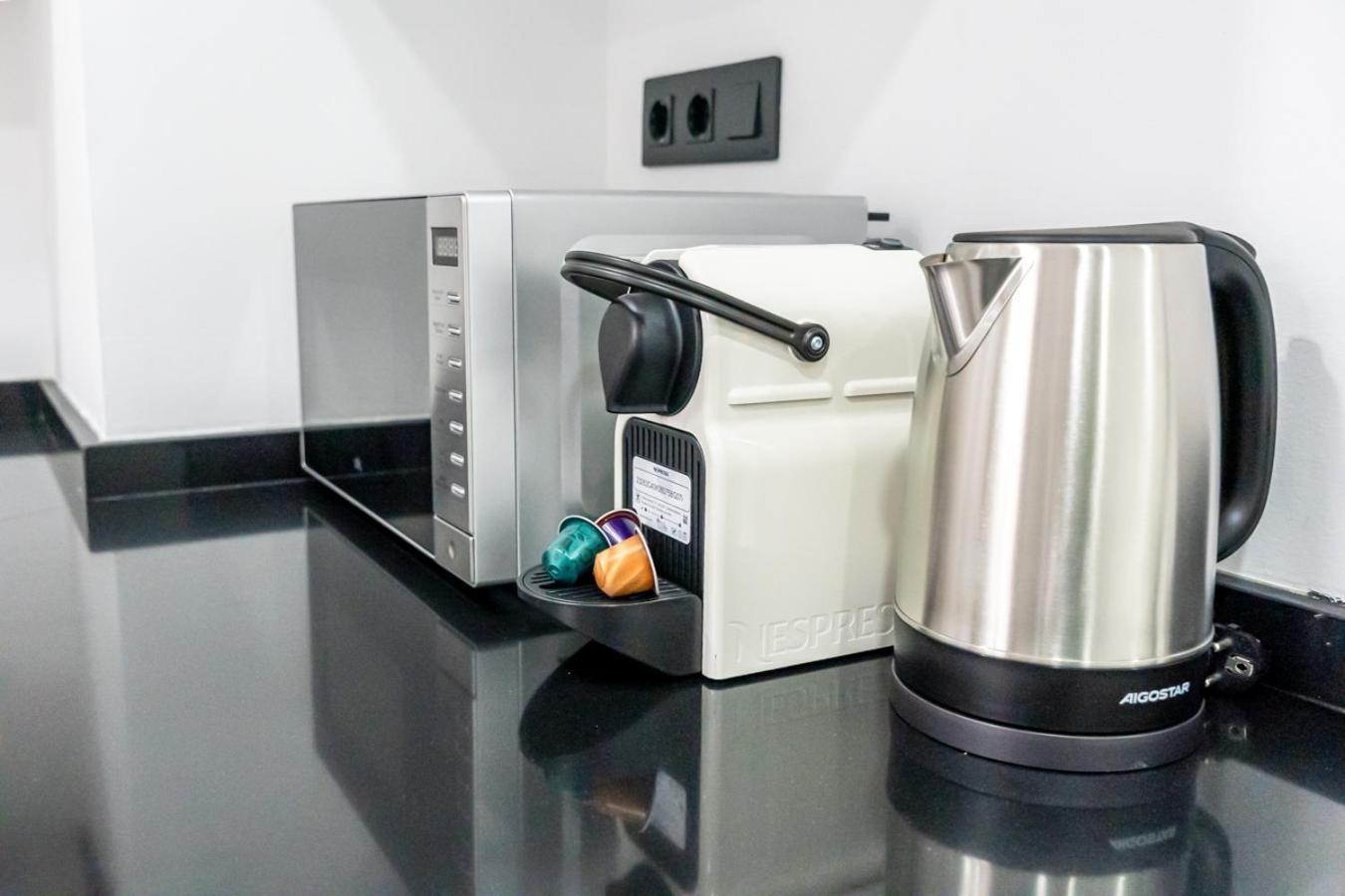 Modern Wave Escape With Private Parking And Rooftop Pool By Namaste Elite Appartement Torremolinos