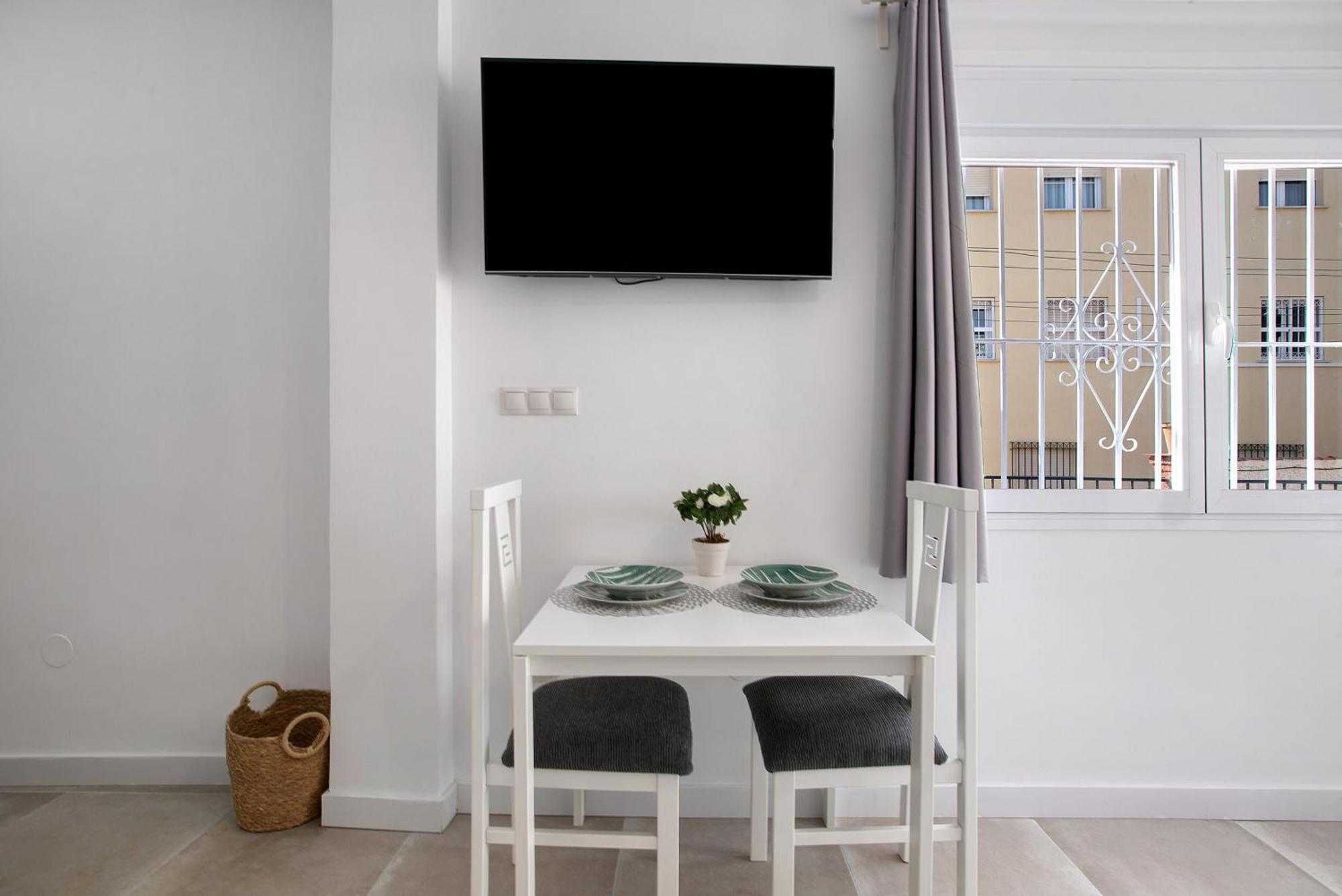 Estudio En La Carihuela Torremolinos