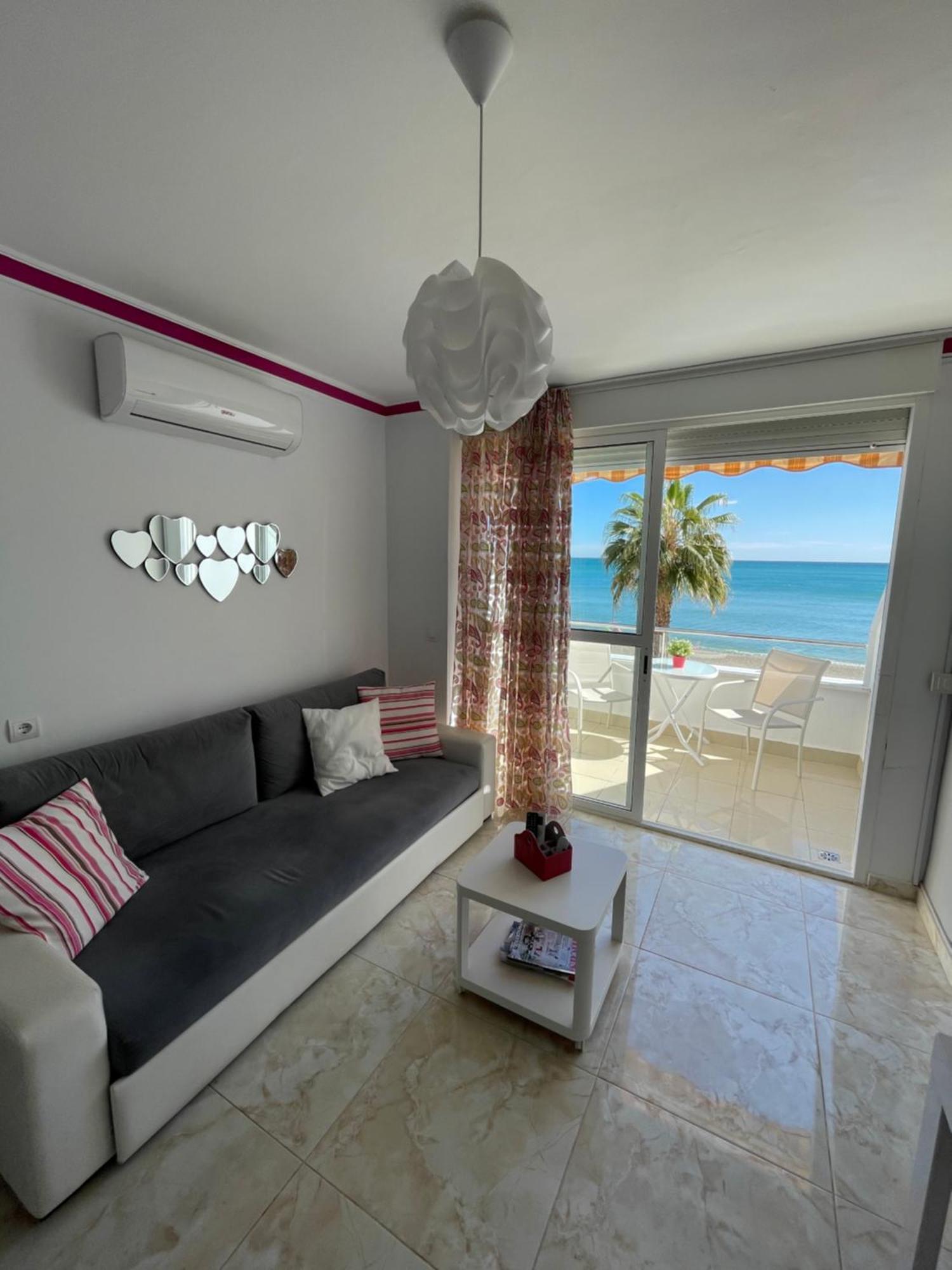 Roca Chica. - First Line Appartement