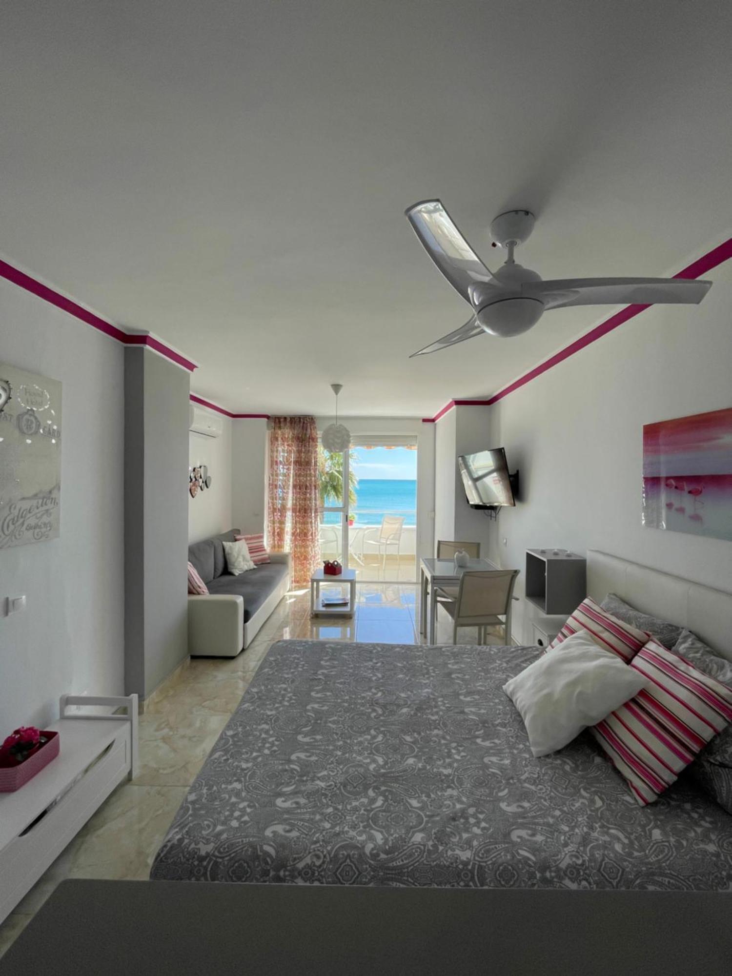 Appartement Roca Chica. - First Line