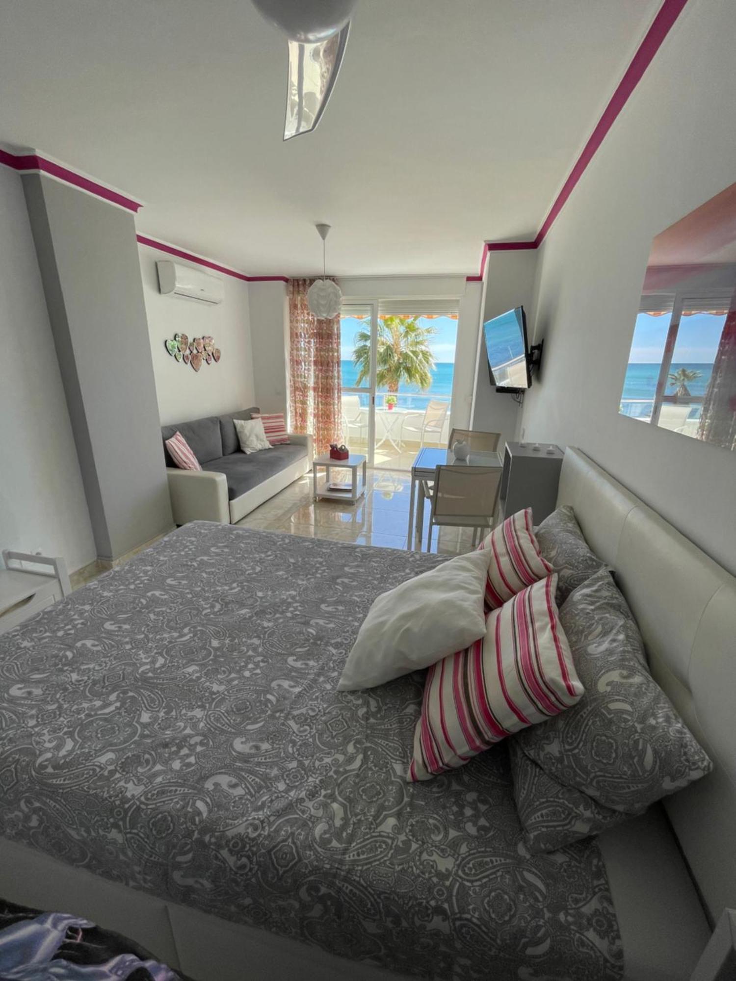 Appartement Roca Chica. - First Line