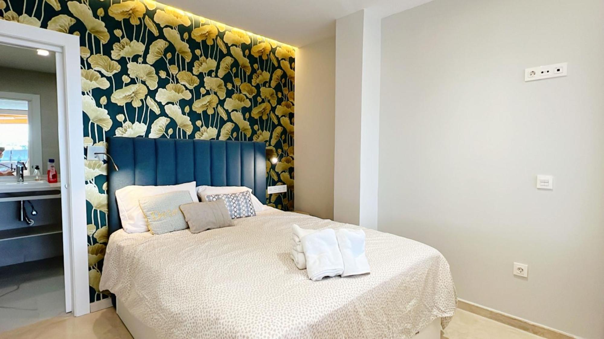 Santa Clara Cornisa Apartment Torremolinos