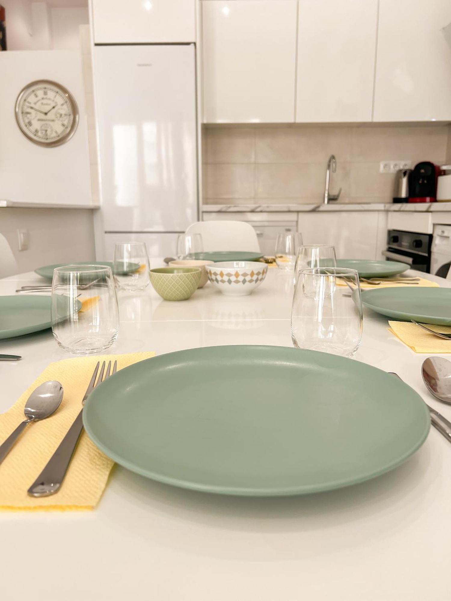 Cozy And Modern Family Flat Carihuela