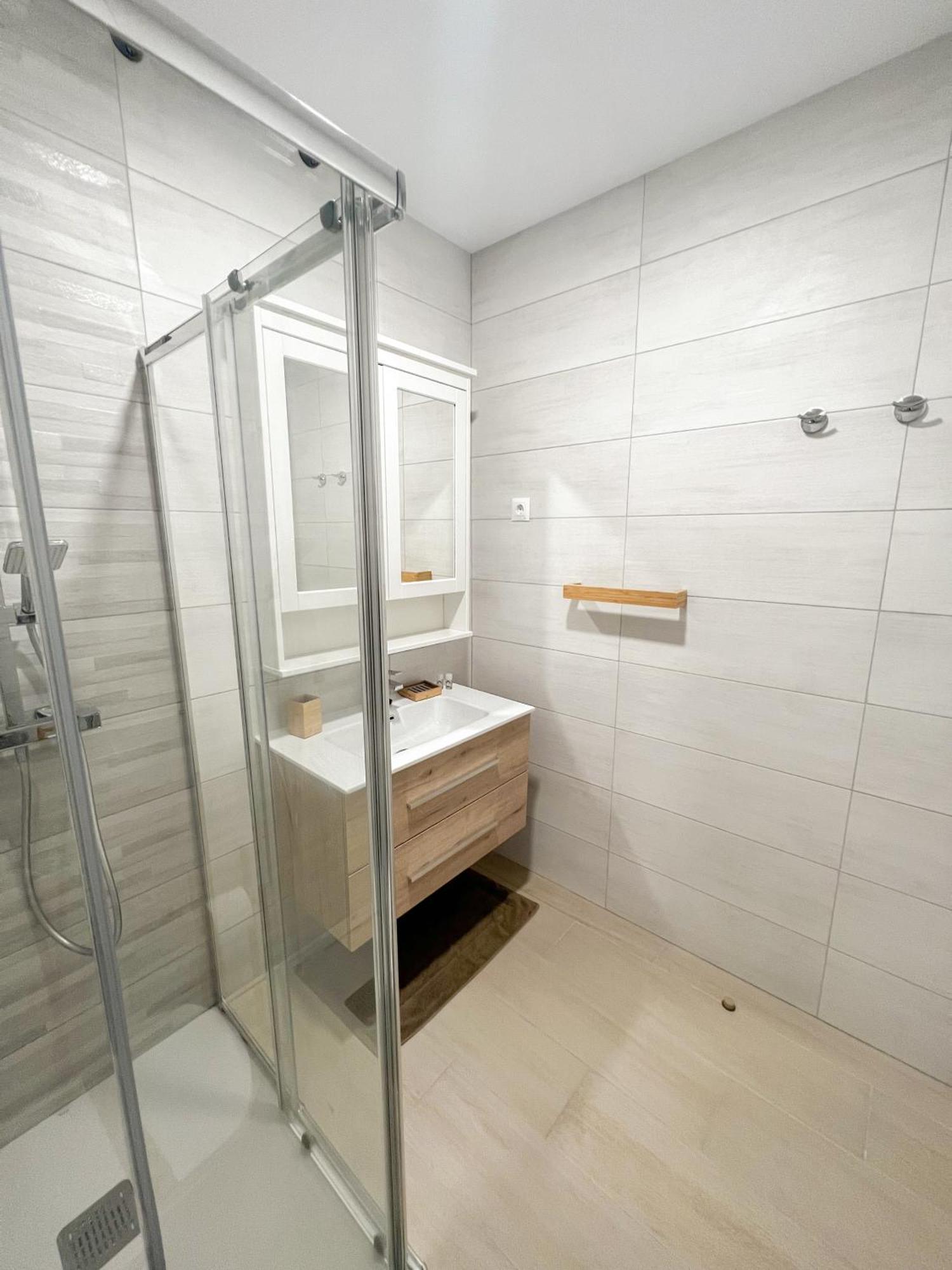 Cozy And Modern Family Flat Carihuela * Torremolinos