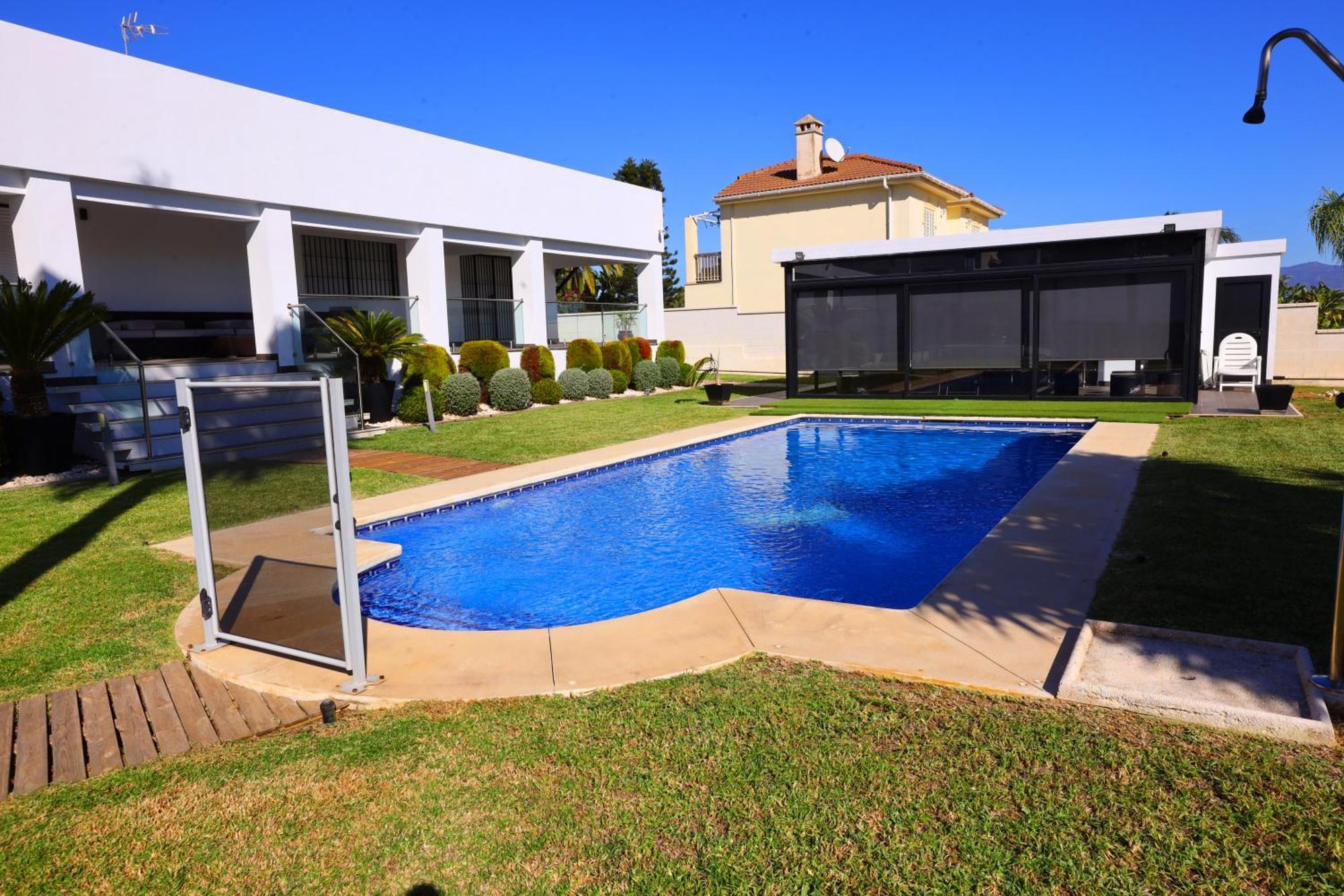 Lujo Costa Del Sol Con Piscina-jacuzzi * Torremolinos