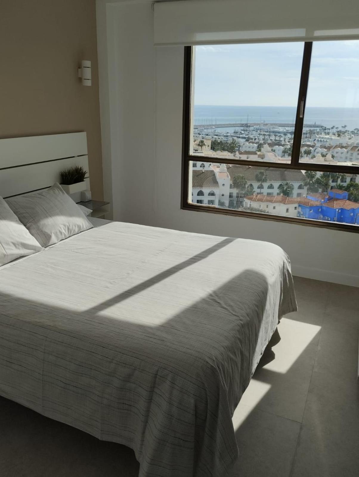 Privado En Sol Aloha Torremolinos