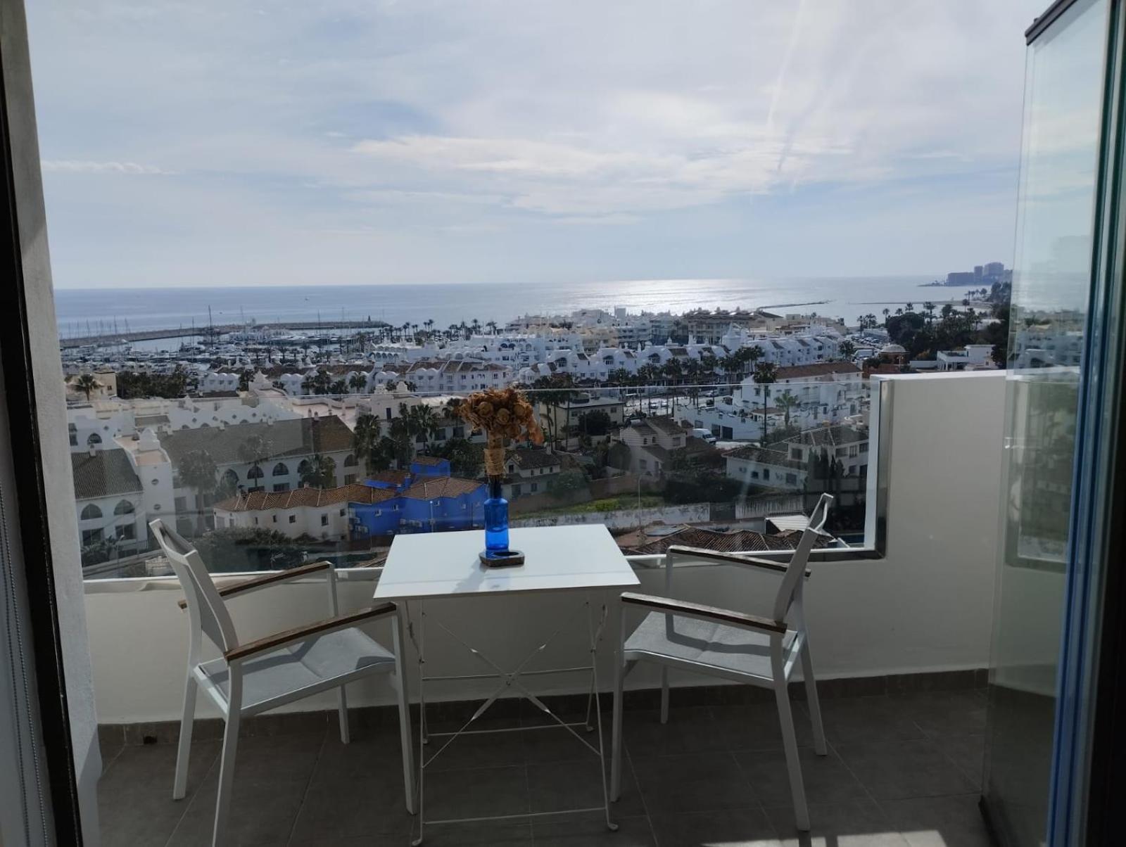 Privado En Sol Aloha Torremolinos