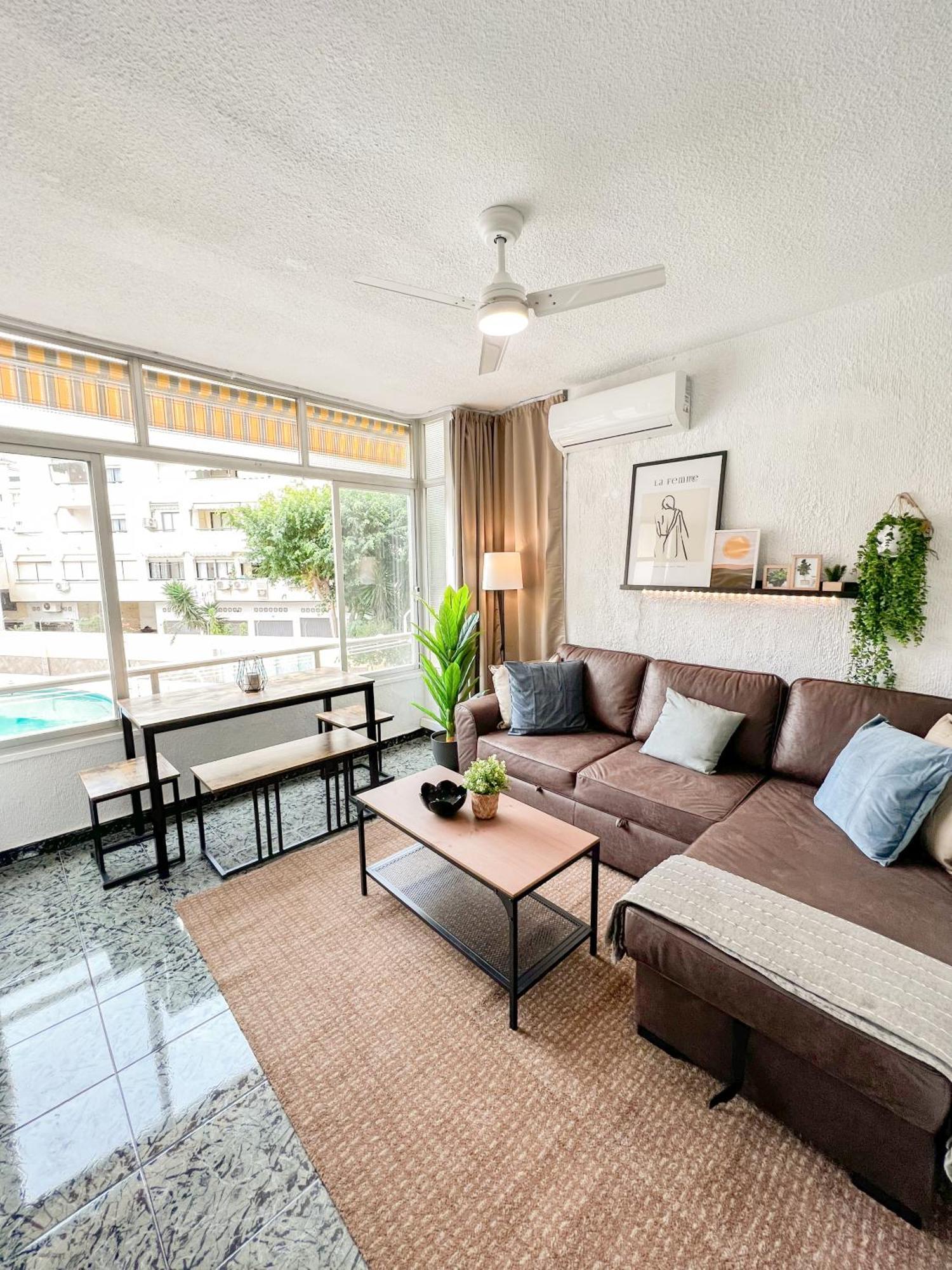 Cozy And Bright Flat With Pool Apartment Torremolinos