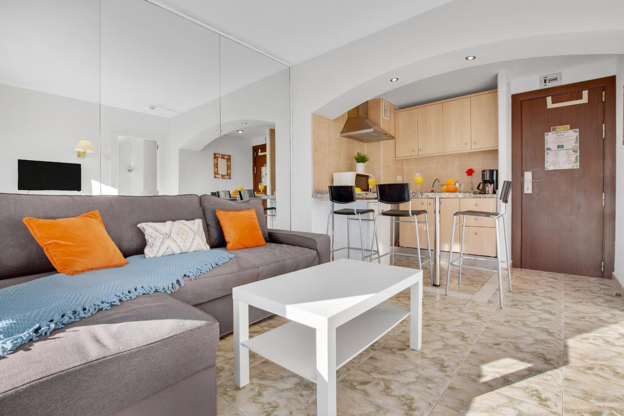 Ocean House 1713 By Ivi Real Estate *