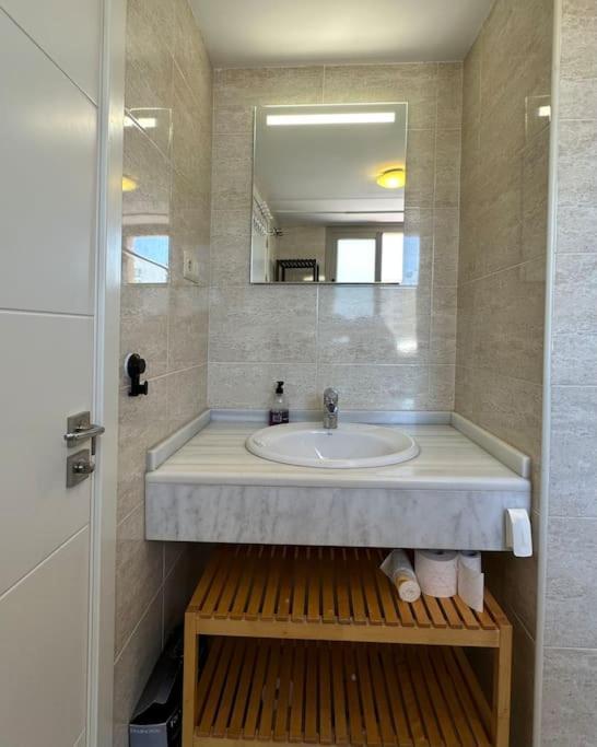 Atico Puerto Marina 2 Hab Con Piscina, 500m De La Plata Apartment