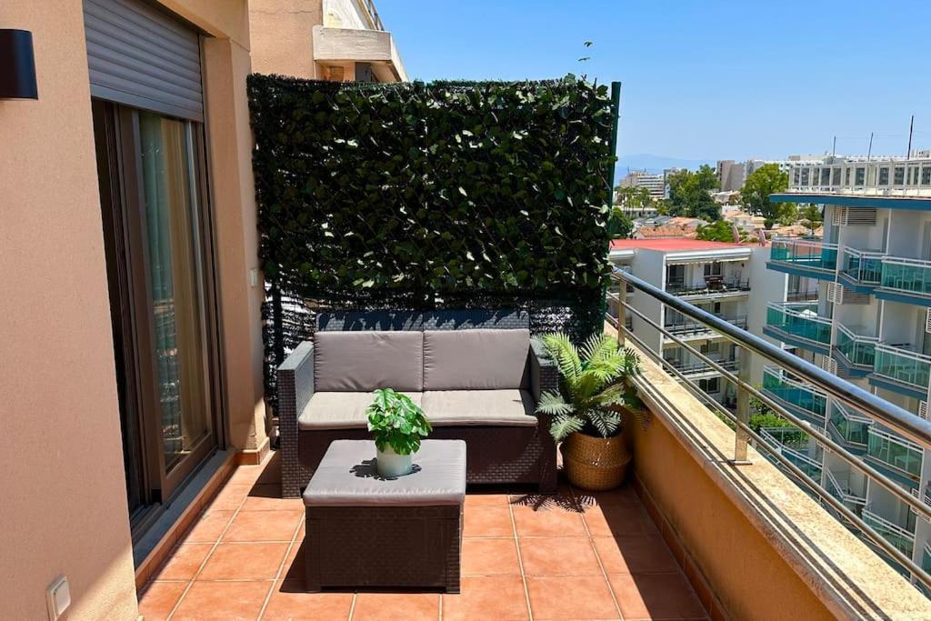 Apartment Atico Puerto Marina 2 Hab Con Piscina, 500m De La Plata