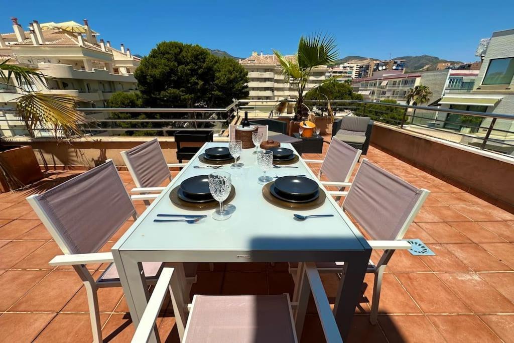 Atico Puerto Marina 2 Hab Con Piscina, 500m De La Plata