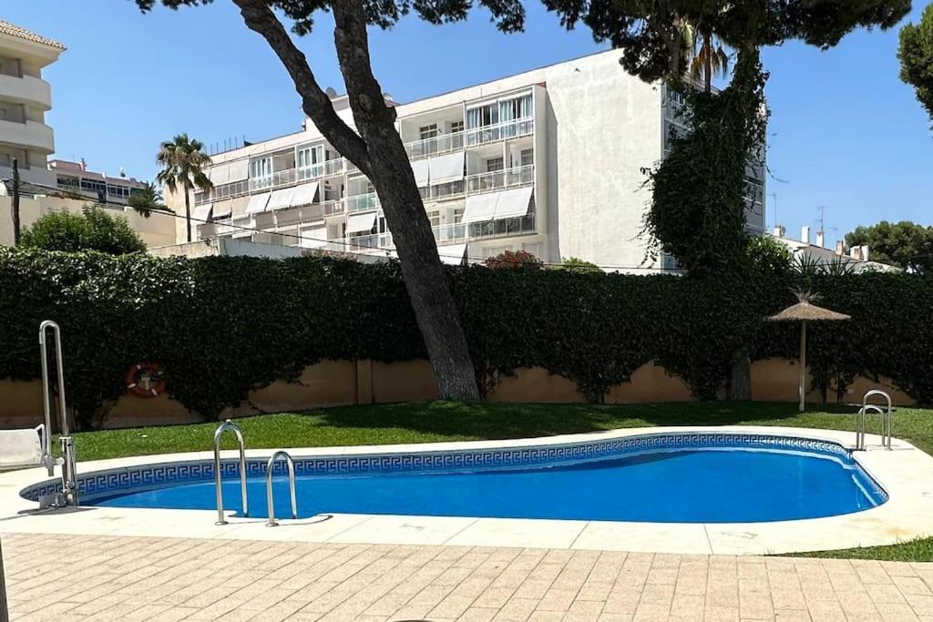 Atico Puerto Marina 2 Hab Con Piscina, 500m De La Plata