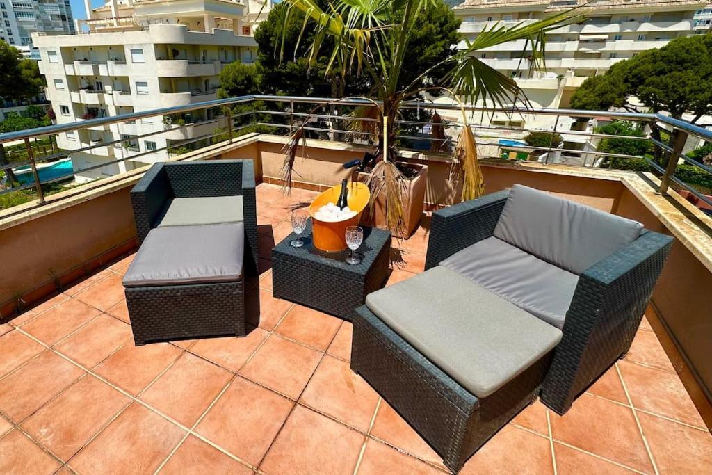 Atico Puerto Marina 2 Hab Con Piscina, 500m De La Plata Apartment