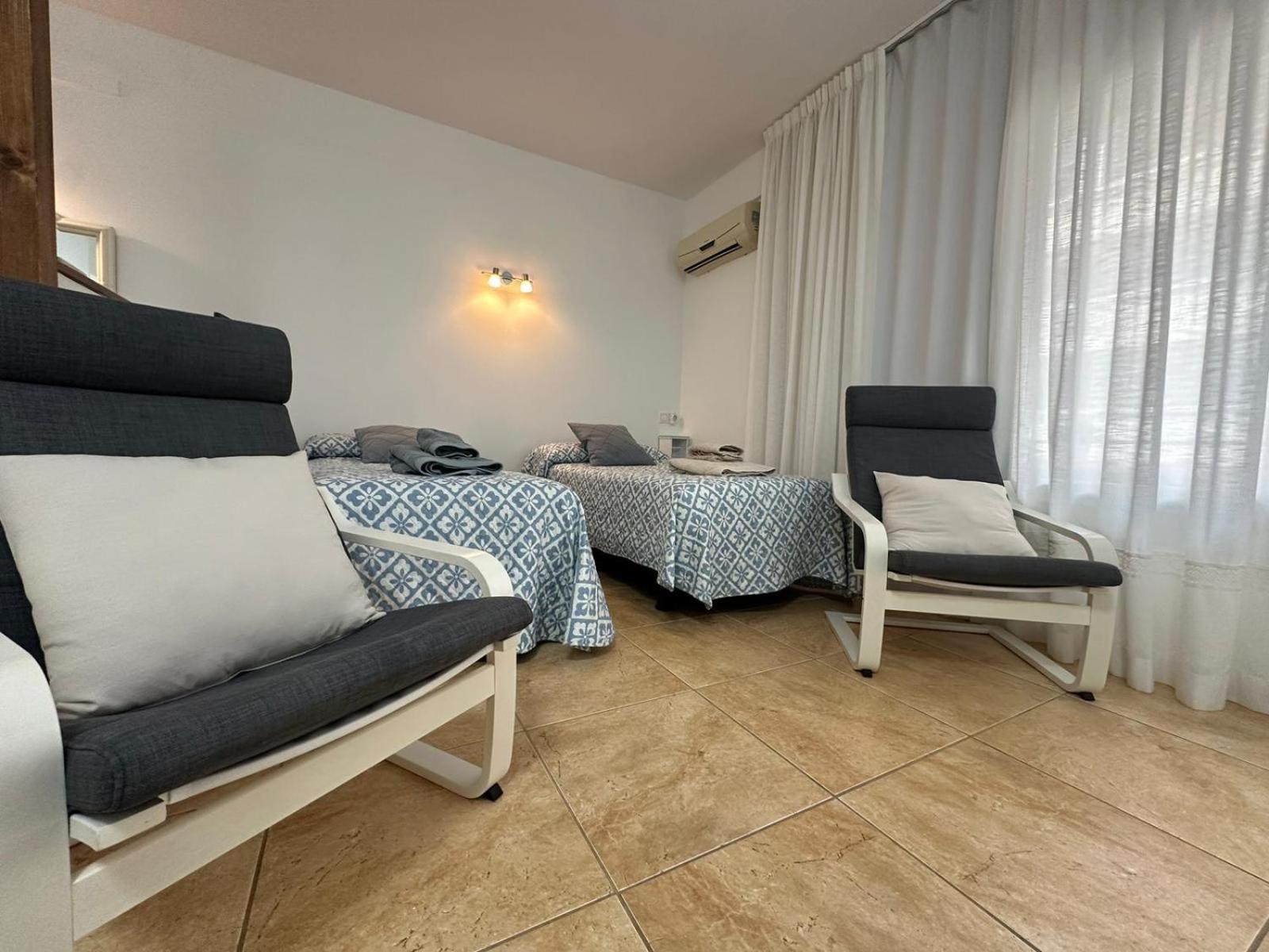 Ama611 - Terraza, Wifi, Playa La Carihuela A 100 Metros Apartment *