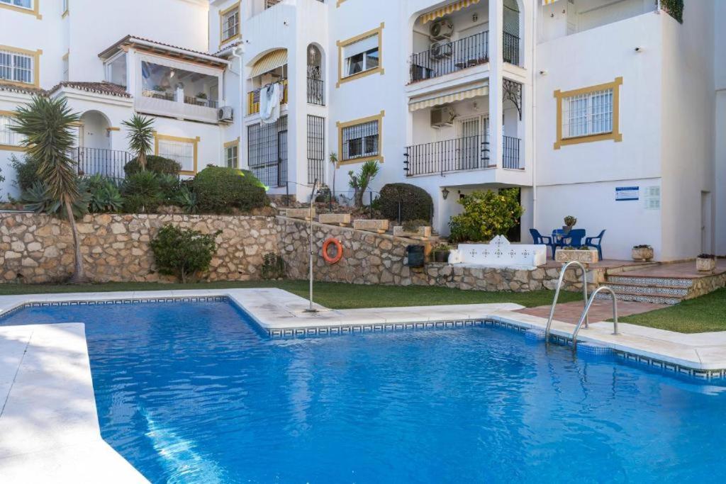 Sunbeach Apartamento *