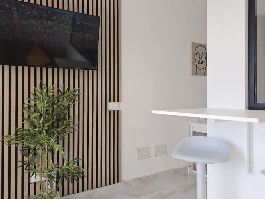 Verdiales Sunset Terrace. Balcony , Seasonal Pool And Great Views. Apartamento Torremolinos