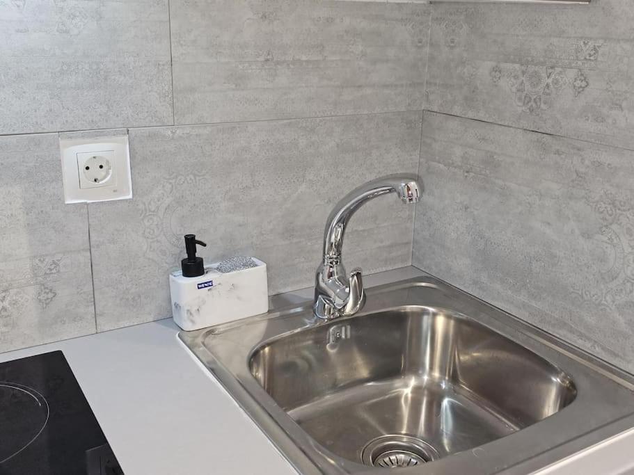 Apartamento Verdiales Sunset Terrace. Balcony , Seasonal Pool And Great Views. *