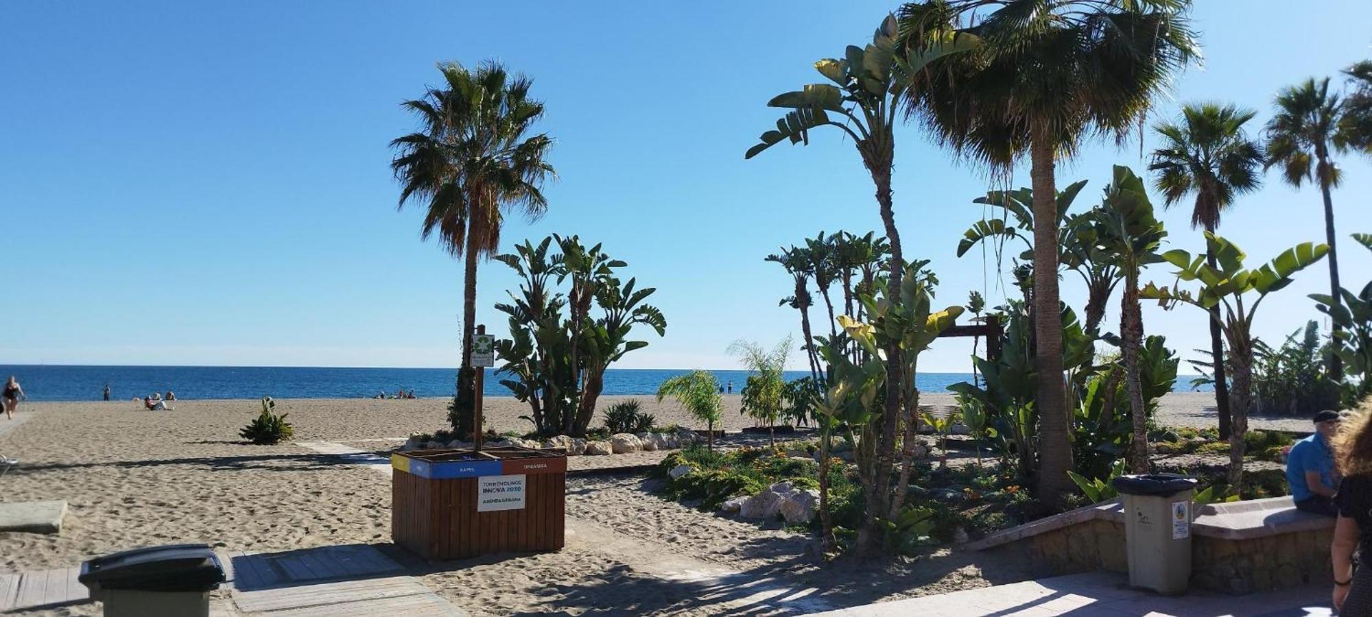 San Antonio - Beach, Pool And Terrace Apartment