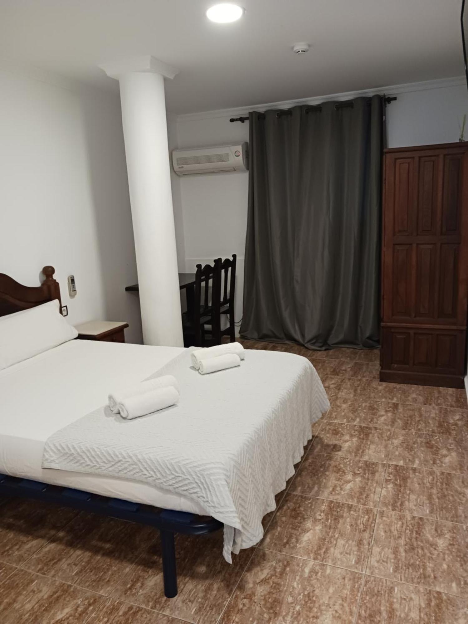Hotel Manantiales *