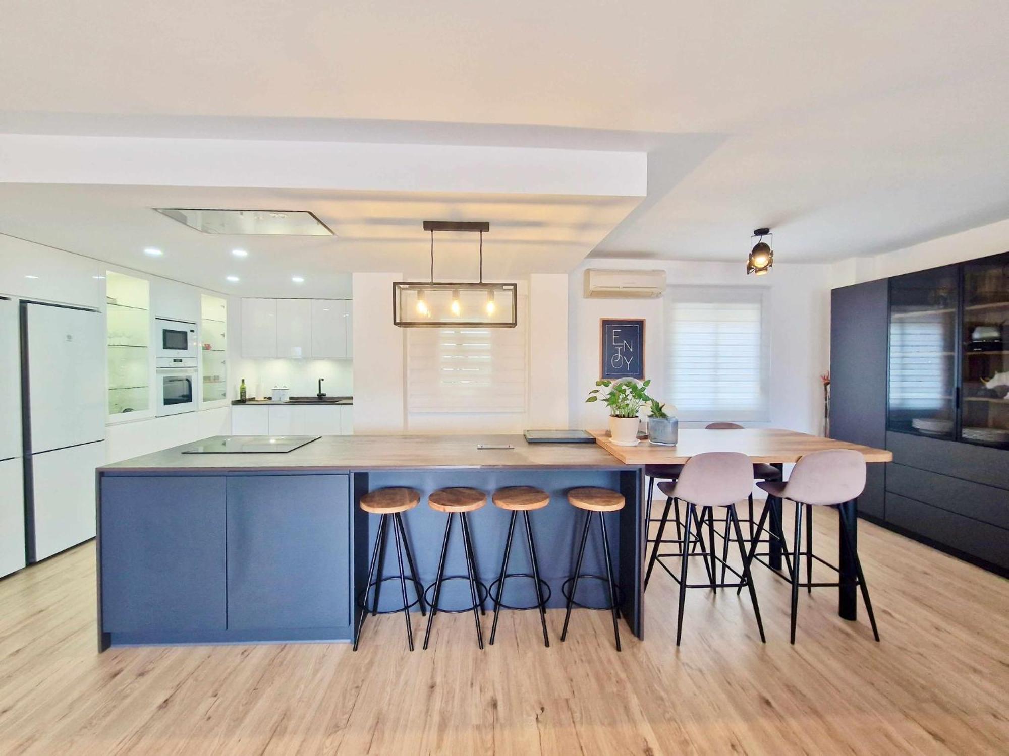 Sr Luxury Penthouse Appartement