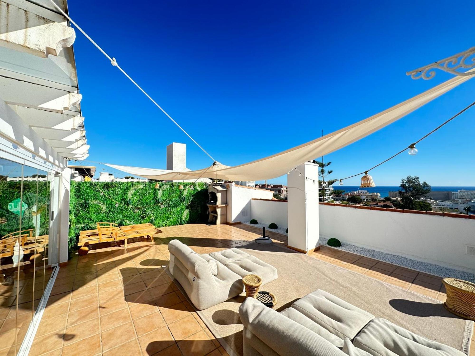 2 Bed Penthouse With Sea View Apartamento *