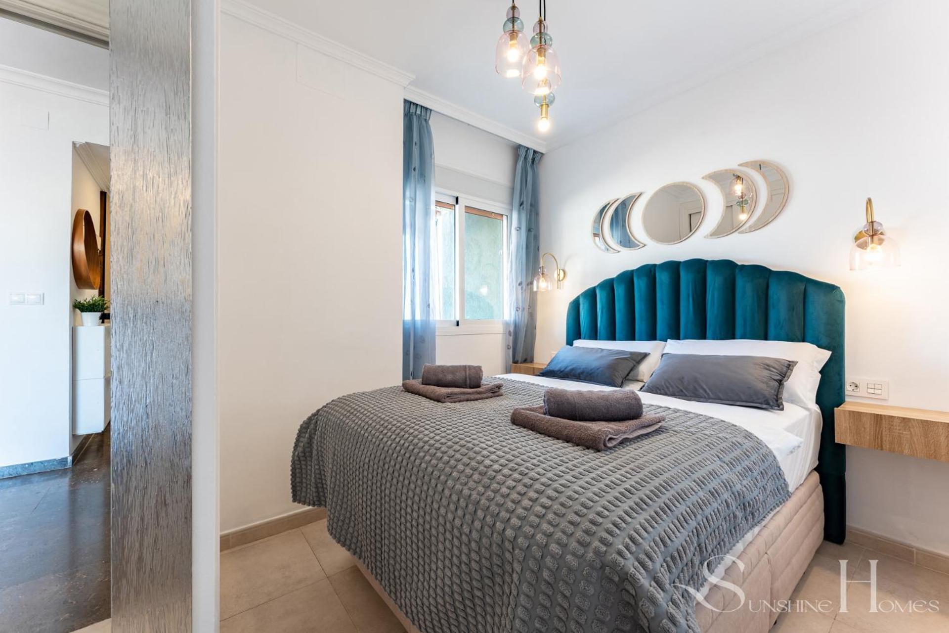 First Line , Cosy And Comfortable + Swimming Pool * Torremolinos