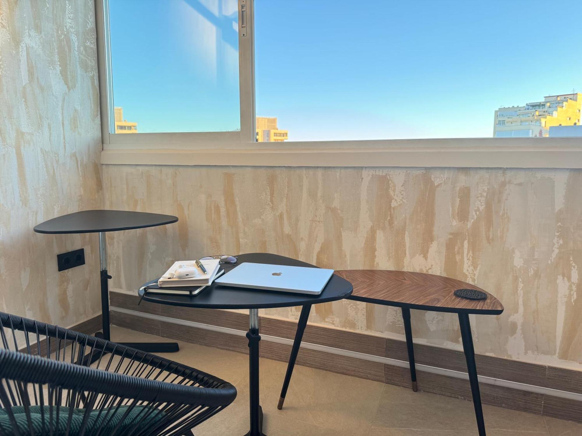 Zelun Center Apartment *