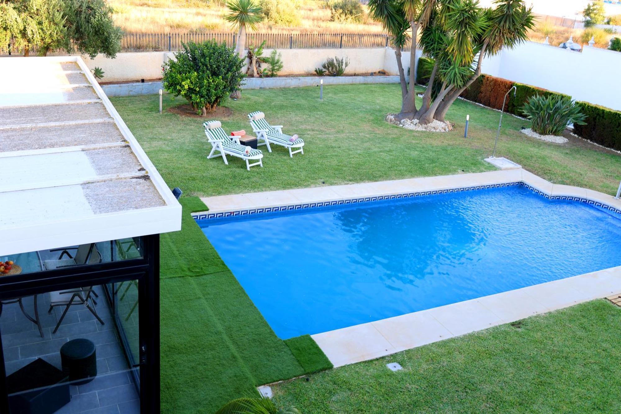 Lujo Costa Del Sol Con Piscina-jacuzzi * Torremolinos