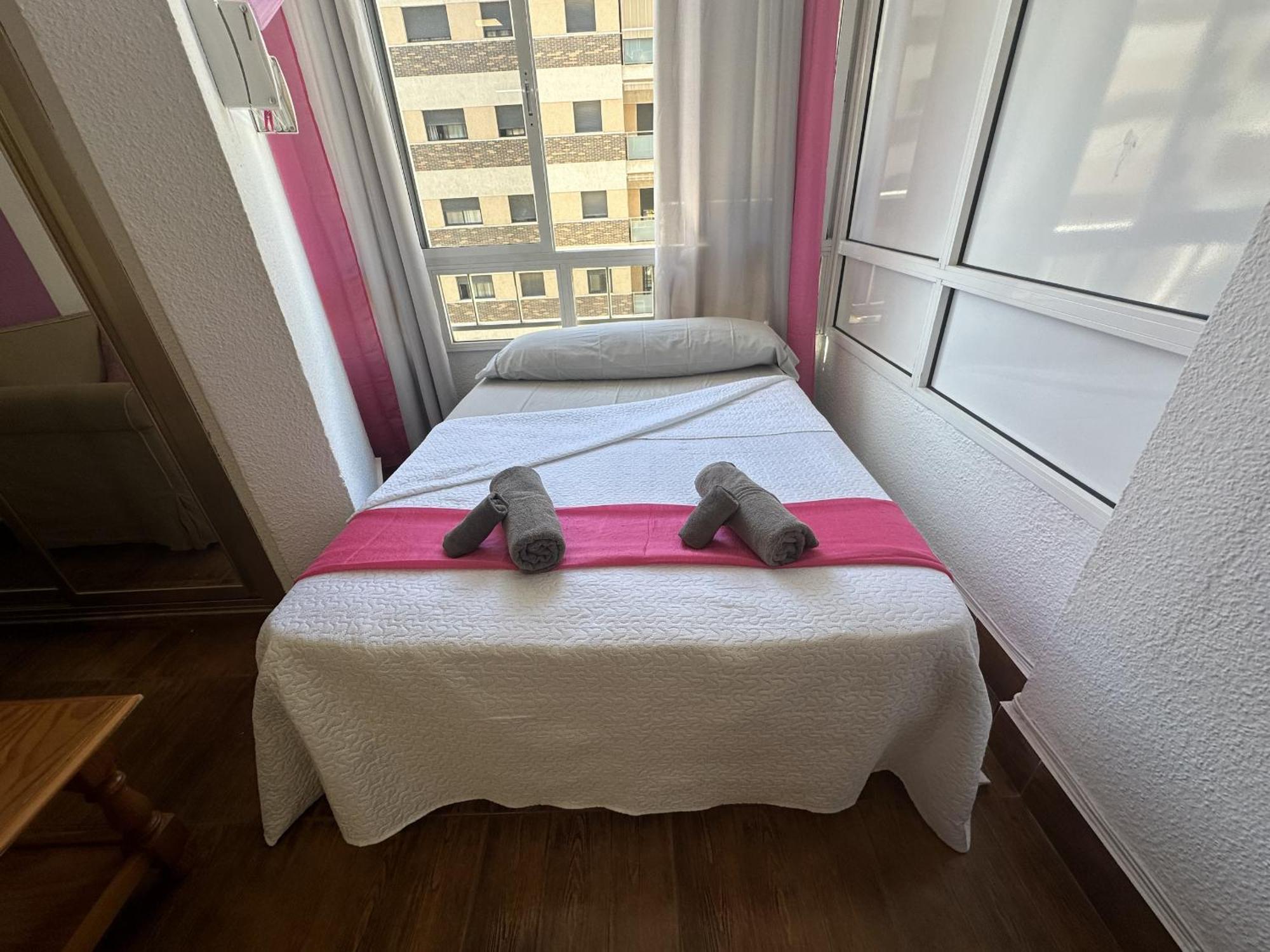 Angeles De Steram Flats Apartment
