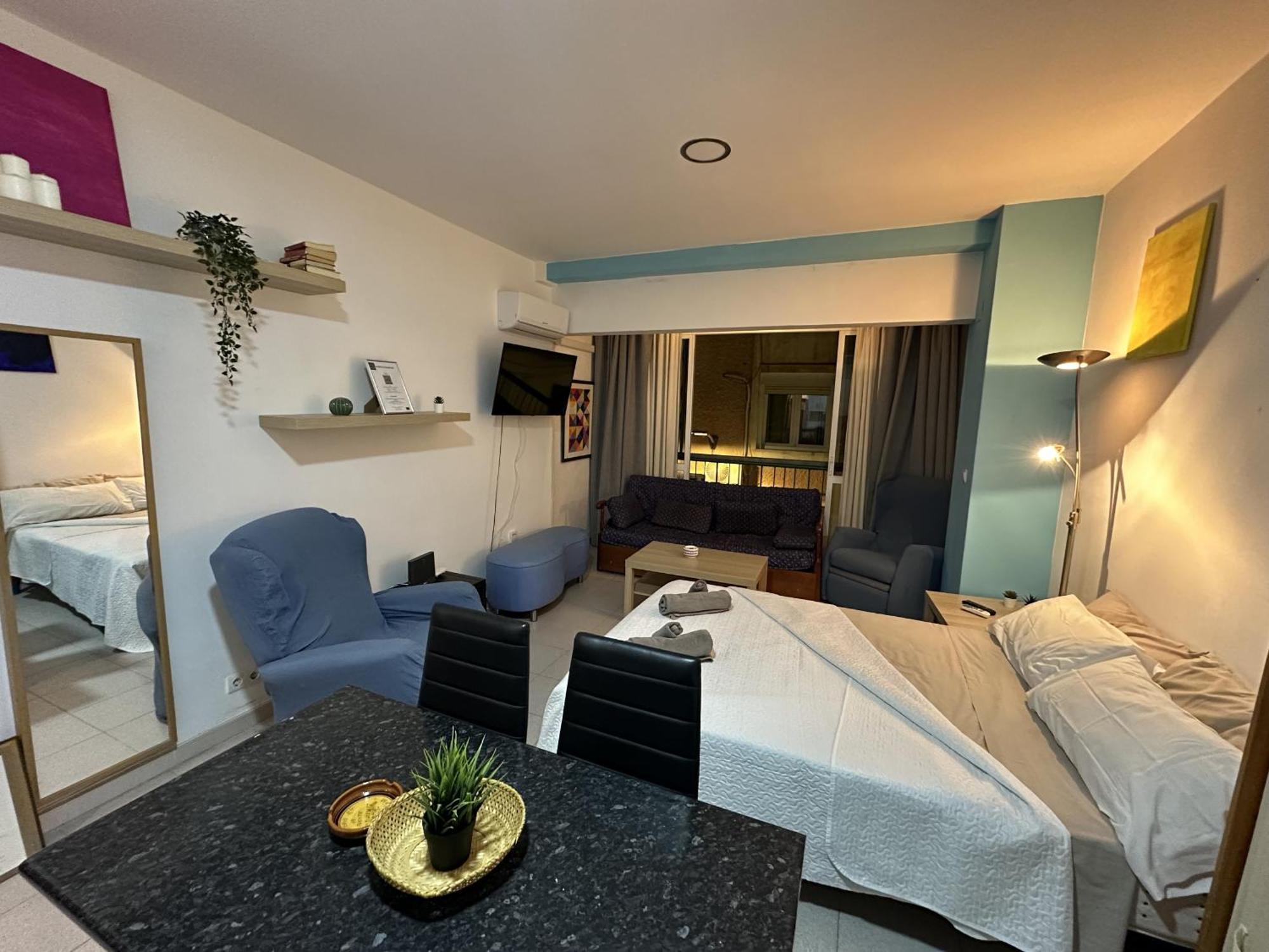 Apartment Castellano De Steram Flats *