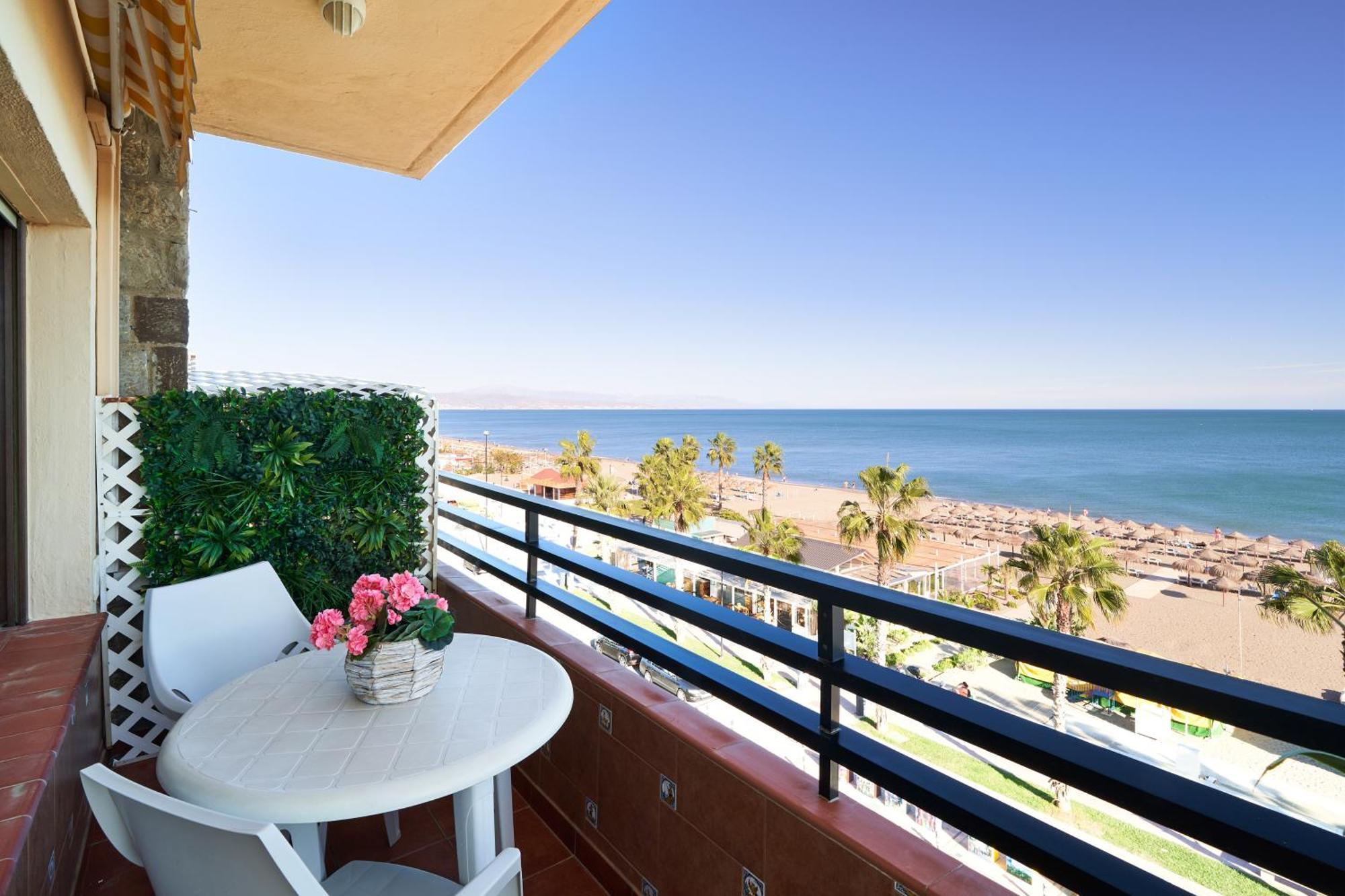 Playa Bajondillo Terrace - Free Parking Apartamento