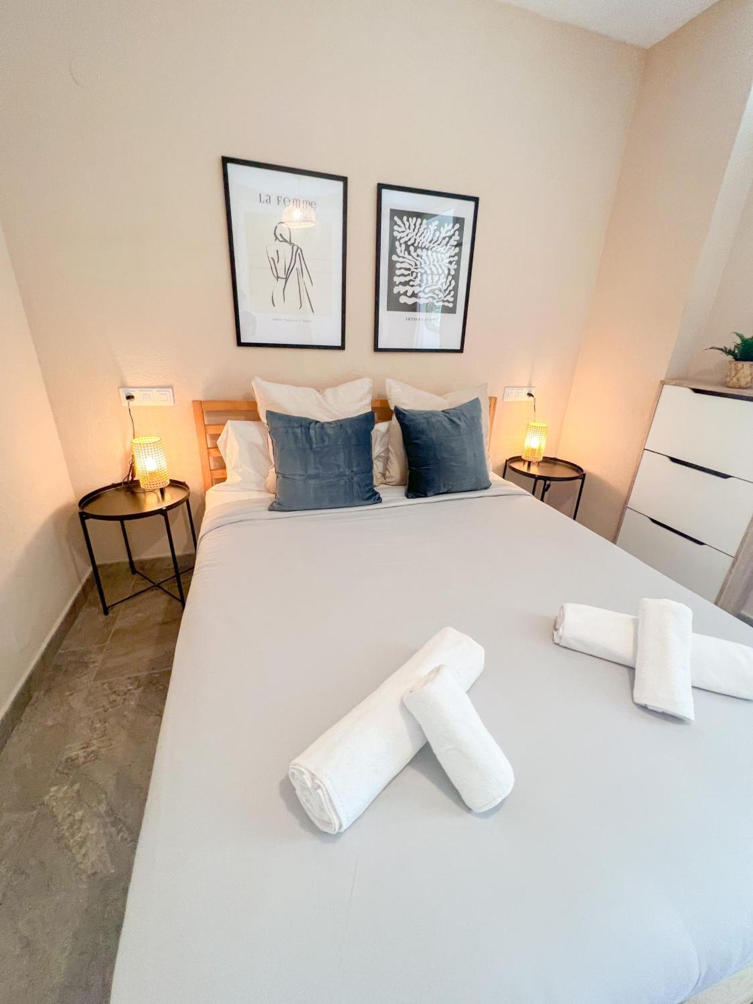 Apartamento Carihuela Park Palace A 600 Metros De La Playa *