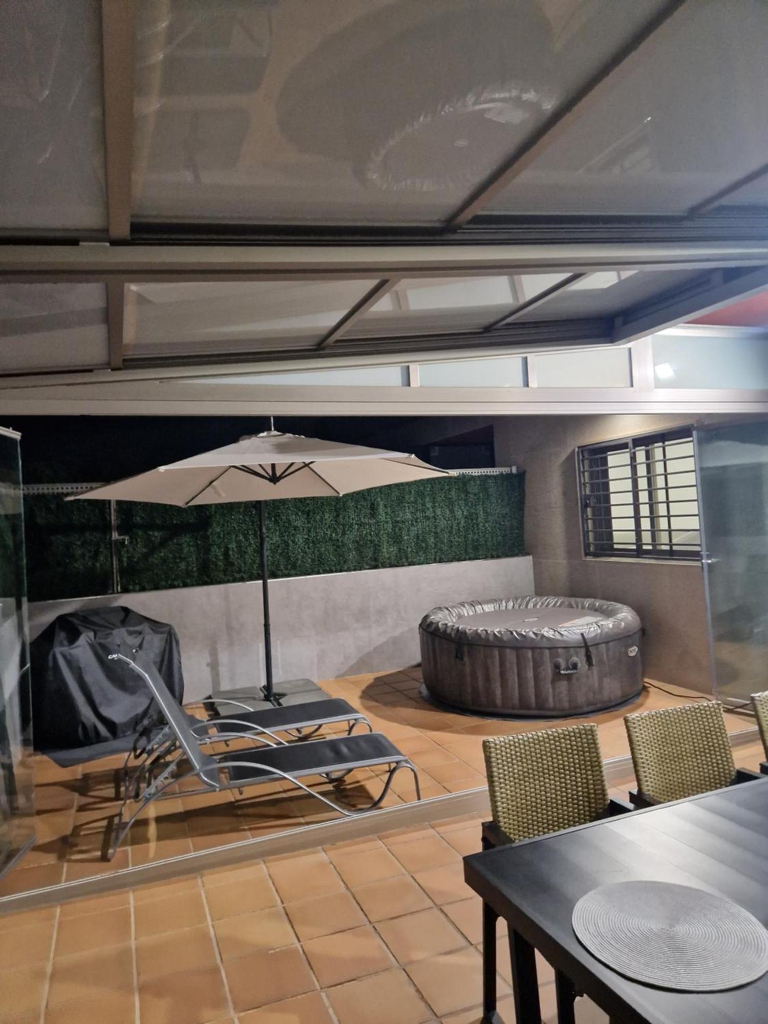 Torremolino's Paradise Apartment *