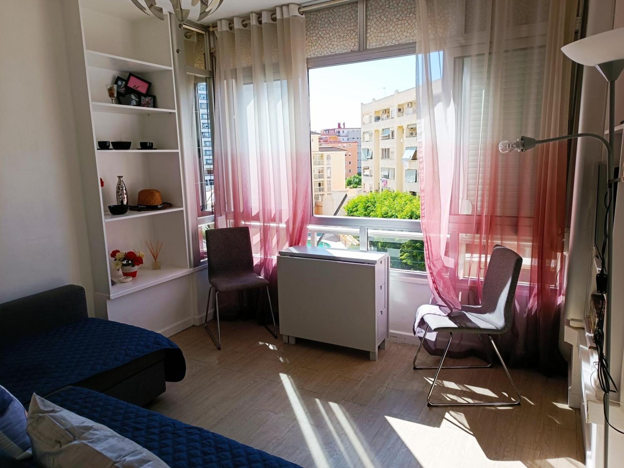 Ver4 - Centro A 100 Metros - Playa A 600 Metros - Wifi - Piscinas - Fire Stick Amazon Torremolinos
