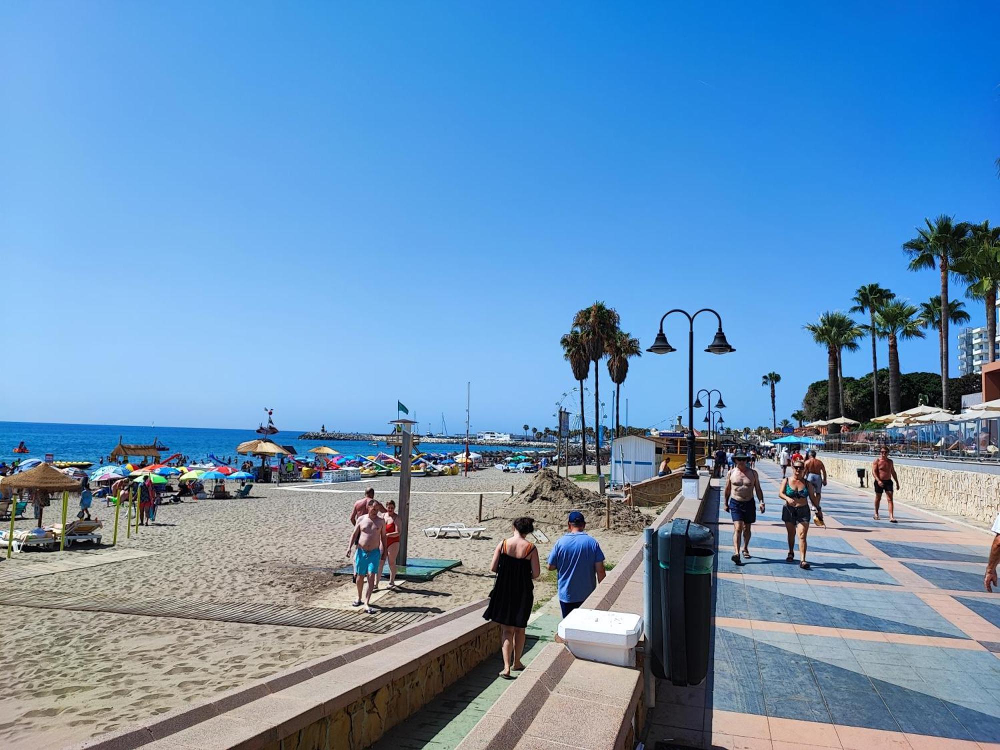 150 Metros De La Playa * Torremolinos