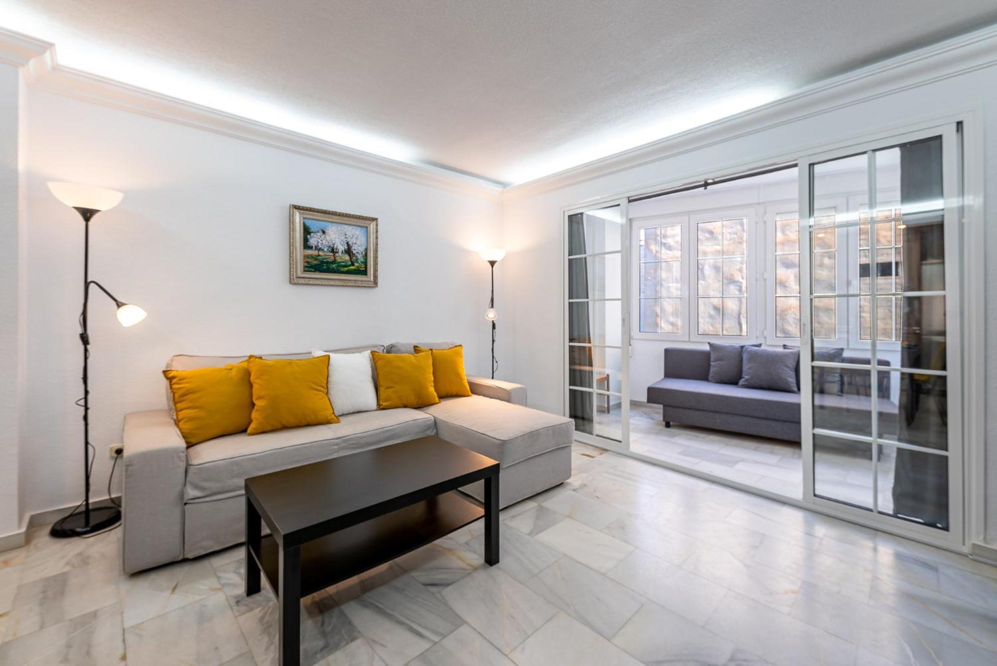 Apartamento 797 - Piso 3 En La Carihuela Con Piscina *