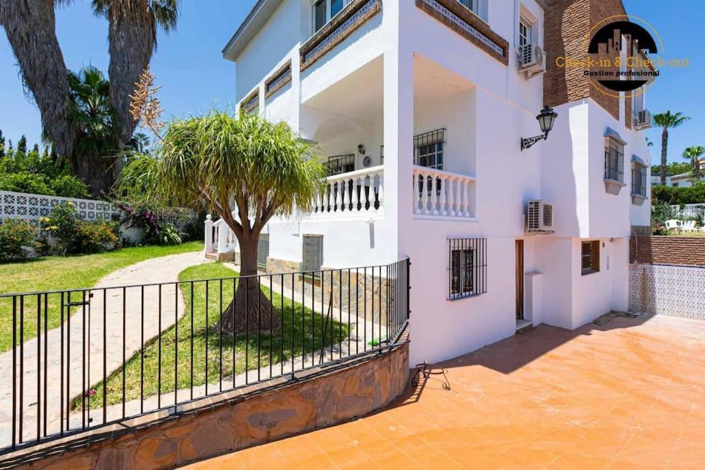 Del Mar Malaga *