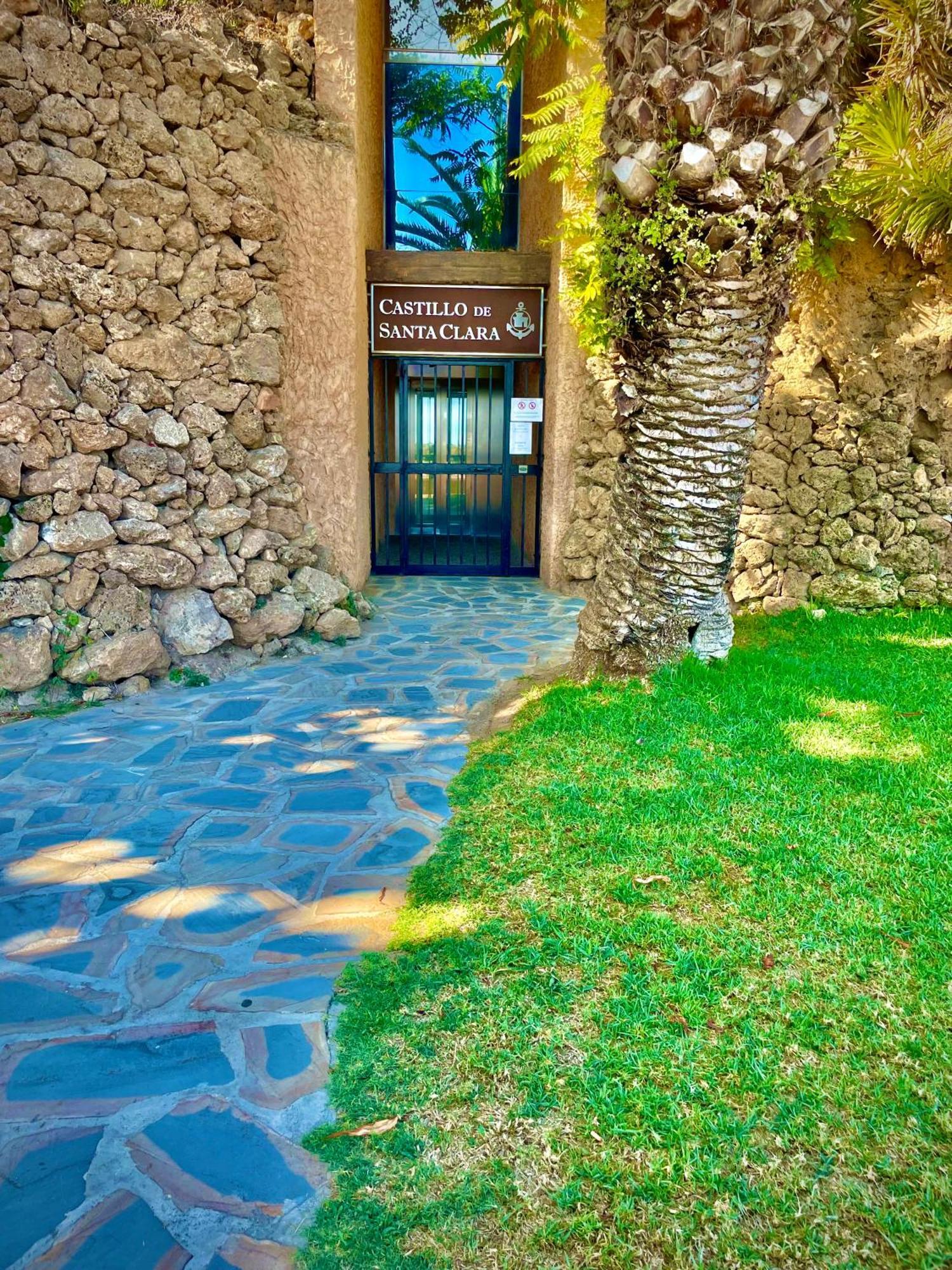 Castillo Santa Clara Apartment Torremolinos